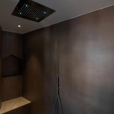 Delcorto Suites