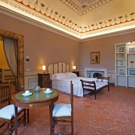 Delcorto Suites Hotel Montepulciano
