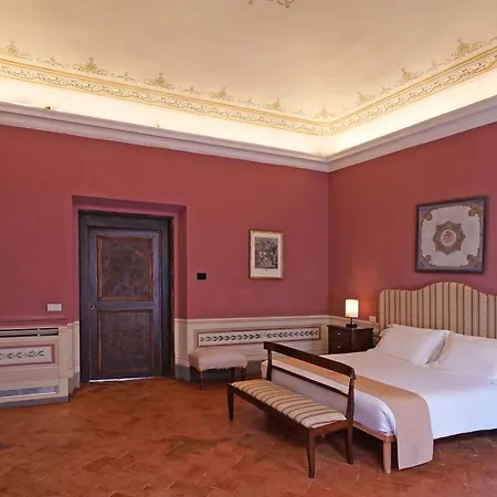 Hotel Delcorto Suites 4*